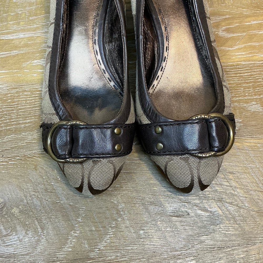 Coach Vintage Millie Brown Canvas Wedge with Leather and Buckle Accent Size 7 - Picture 5 of 12